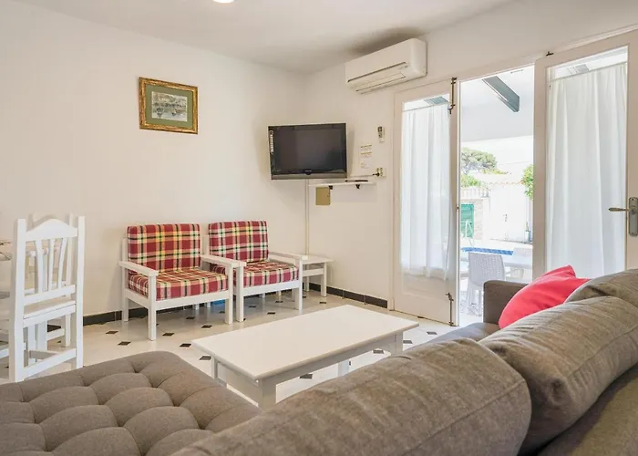 Vanessa & Ruth Feriehus Cala En Porter (Menorca)