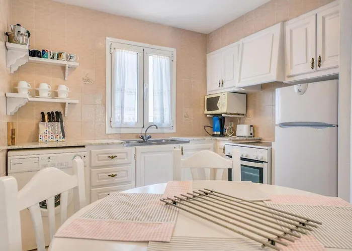 Vanessa & Ruth بيت للعطل *